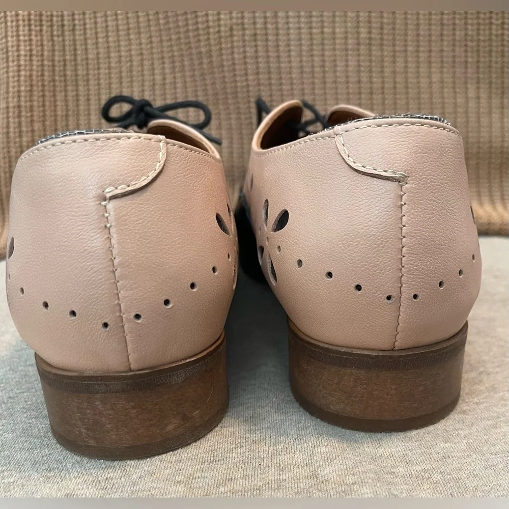 Julia Bo Floral Brogue Leather Oxfords - Size 39 - Picture 7 of 9